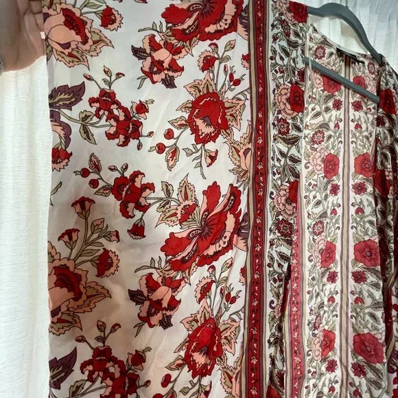 Angie Red Floral Over Piece Size L - Picture 3 of 3